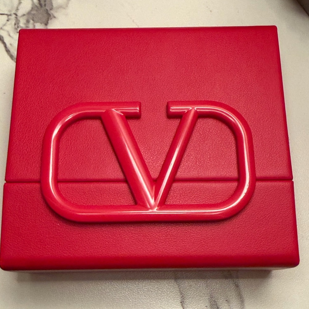 Valentino Rosso Couture Lipstick Set - Picture 5 of 8